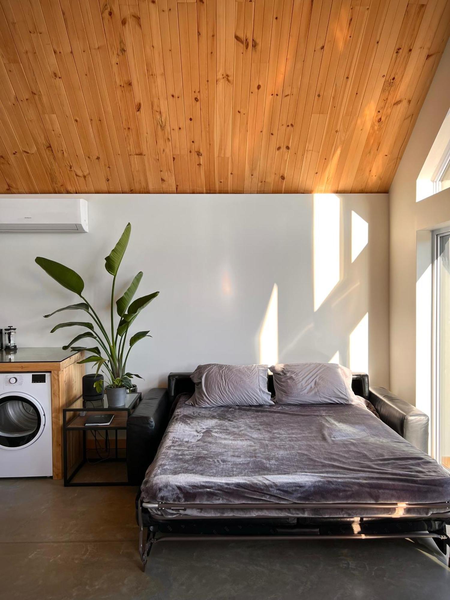 Magical Loft : Breathtaking View & Cozy Fireplace Chicoutimi Buitenkant foto